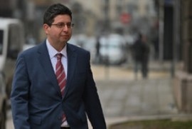 Петър Чобанов: Отказах да бъда служебен премиер, бих приел при конституционна криза. И подуправителят на БНБ Радослав Миленков отказа да е служебен премиер