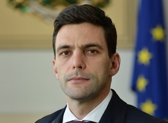 Никола Минчев: Излизането на Радев от президентството и влизането му в парламентарната политика е сериозно предизвикателство