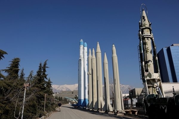 Ще удари ли Доналд Тръмп Иран или само ще заплашва