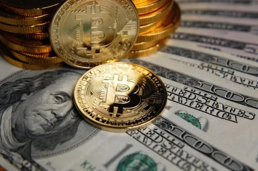 Криптоборса погрешка изпрати на клиенти 44 млрд. долара в биткойни