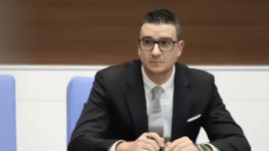 Парламентът изслушва министъра на икономиката заради необосновано повишаване на цените на основни стоки и услуги