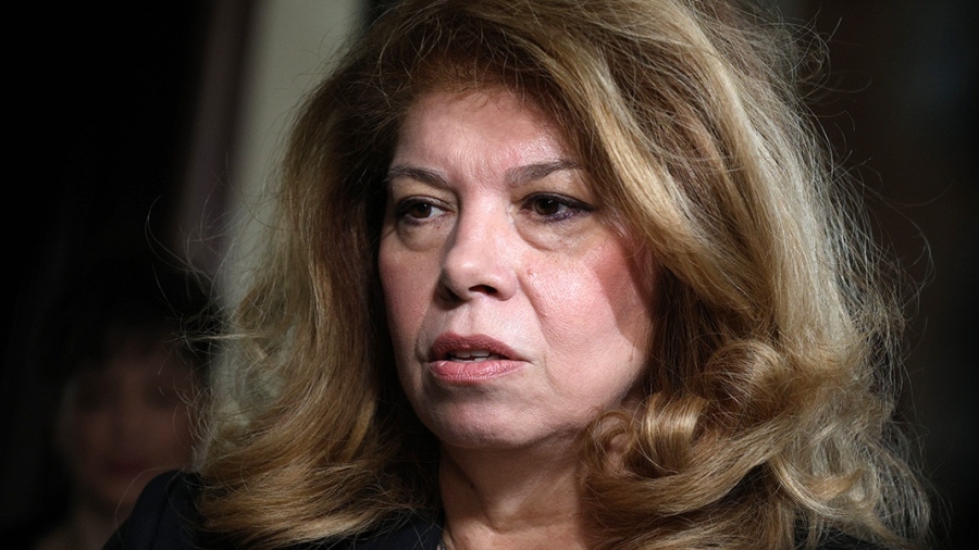 Илияна Йотова издава указ за нов кабинет и за датата на изборите на 19 февруари