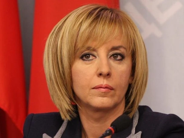 Мая Манолова: Докато някои се чудят как да си платят сметките, депутатите ще вземат 9% по-високи заплати