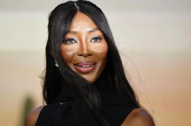 Наоми Кембъл с уникална нова визия (СНИМКА)