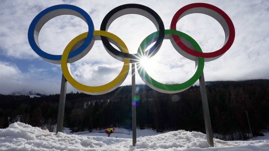 Биатлонистките загатнаха за призово класиране, но останаха 12-и