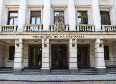 Министерство на отбраната предоставило 13 пакета с помощ за Украйна от началото на войната