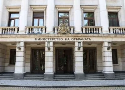 Министерство на отбраната предоставило 13 пакета с помощ за Украйна от началото на войната