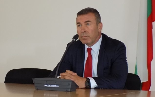 От президентството искат допълване на документите за указа срещу Мирослав Рашков