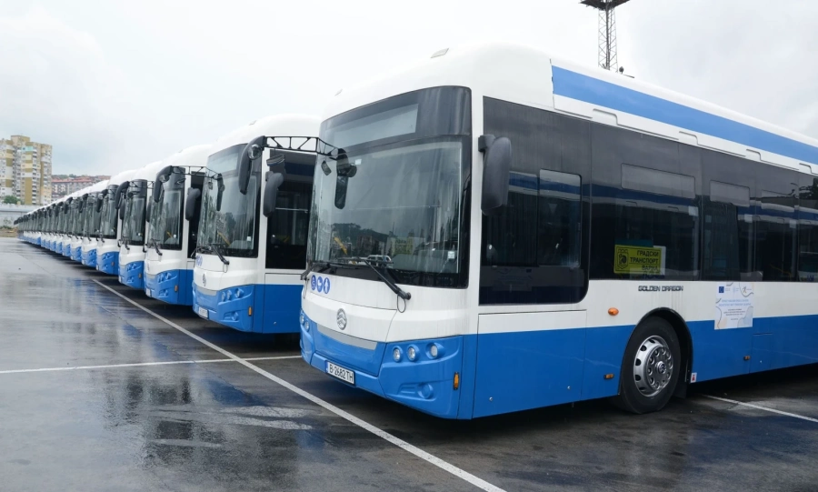 Започва продажбата на карти от 1 евро за ученици и студенти в Бургас