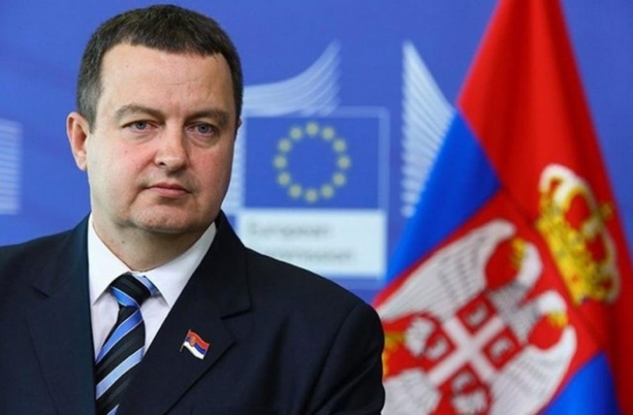 Външният министър на Сърбия Ивица Дачич е в болница с опасност за живота