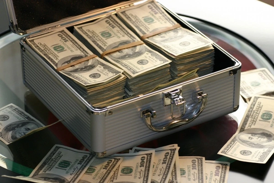 МВФ: Националният дълг на САЩ ще достигне 140% от БВП до 2031 г.