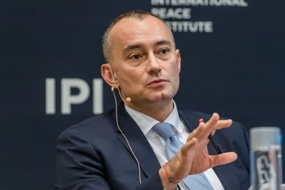 Дубай ще плати за принудителния престой на туристите