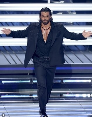 Звезди от шоубизнеса в Турция бяха арестувани за наркотици