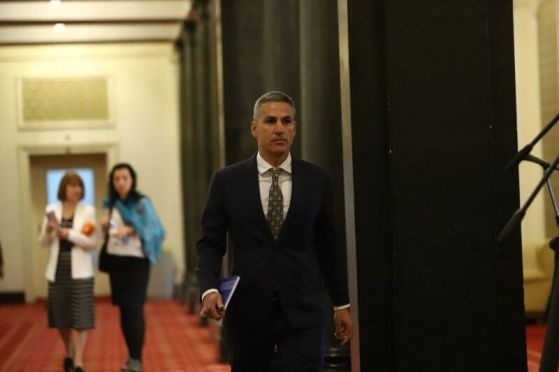 Правителството обеща помощ за граждани заради скъпите горива