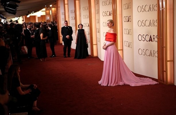 Джеси Бъкли и Майкъл Б. Джордан са най-добрите актьори с Оскар, Битка след битка с 6 статуетки