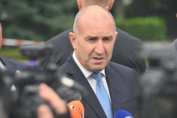 Радев води листите на Прогресивна България в София и Бургас