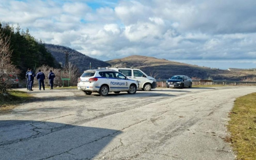 Семейството на убитото под Околчица момче: Няма следи от сексуално посегателство