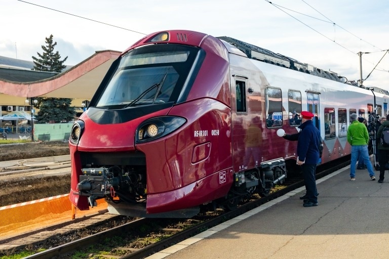 Електрически мотриси за 327 млн. евро тръгват у нас