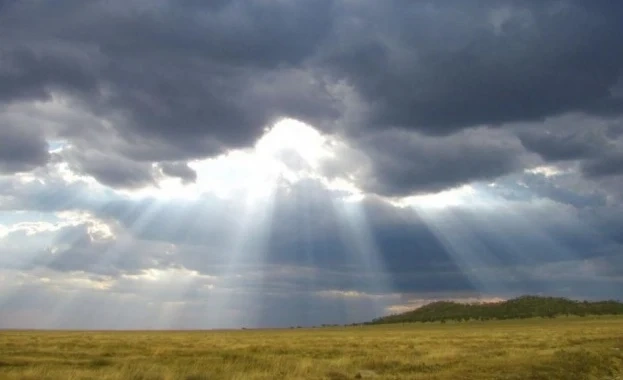 Облачно време днес