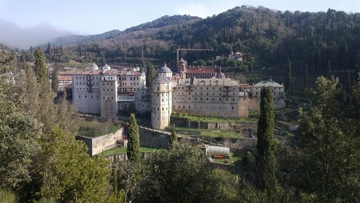 Трусът на Света гора е усетен силно в Зограф, няма данни за сериозни щети в българската обител