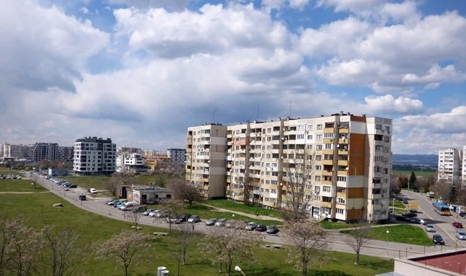 Еврото не укроти ипотеките, цените на имотите почти не мърдат надолу