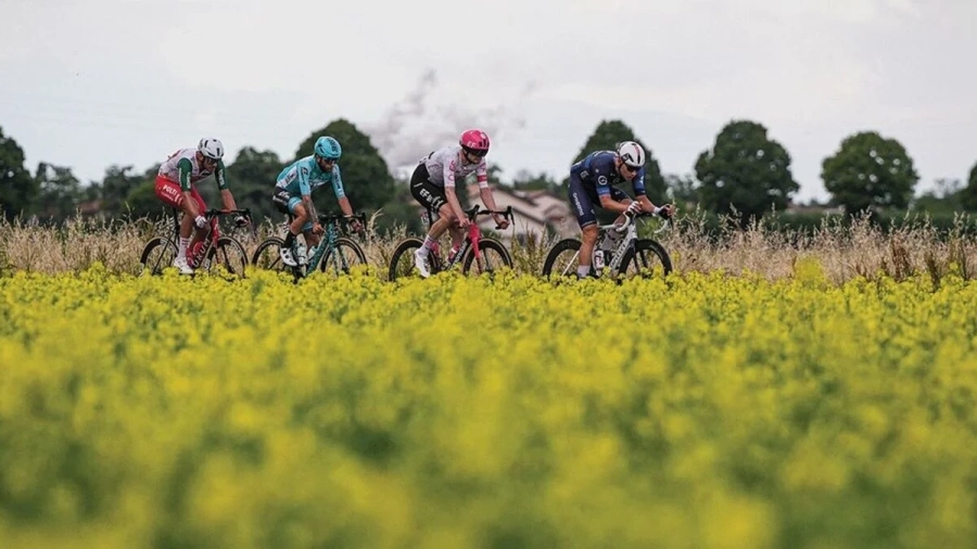 Бургас очаква над 5000 състезатели и фенове за Giro d’Italia