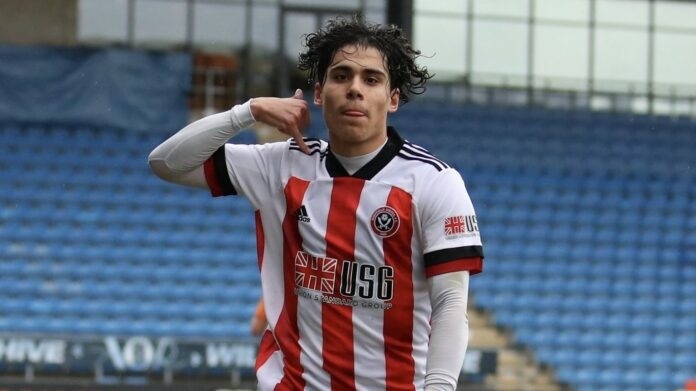 Левски се огледа в юноша на Шефилд Юн