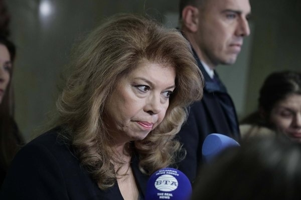Илияна Йотова: За успешен туристически сезон трябва да представим България като сигурна дестинация 