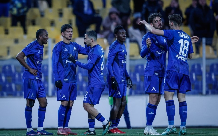 Левски пуска днес билетите за мача с ЦСКА