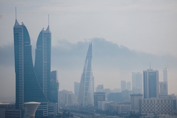 Иран атакува в Близкия Изток въпреки примирието - експлозии в Бахрейн