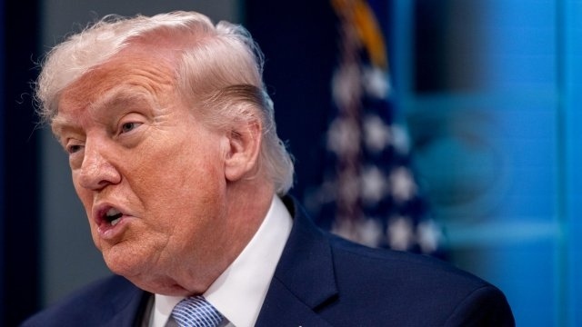 The Wall Street Journal: Съюзници критикуват Тръмп за прибързаното обявяване на победа в Иран