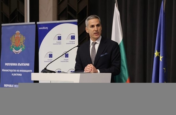 Гюров: Създаваме условия за технологии и индустрии, които имат значение и за България, и за Европа