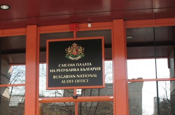 130 партии отчетоха пари и дарители пред Сметната палата, една ги крие втора година