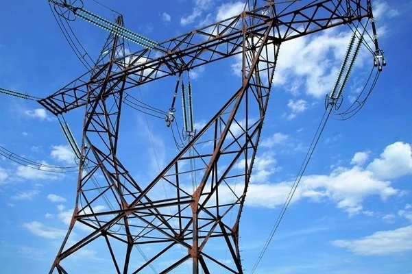 Токът за бизнеса поевтинява утре с 14%