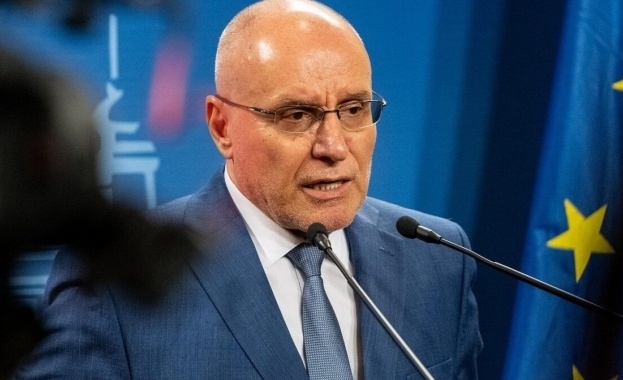 Димитър Радев: Дисциплината, подготовката и доверието са ключовите фактори за успешното приемане на еврото