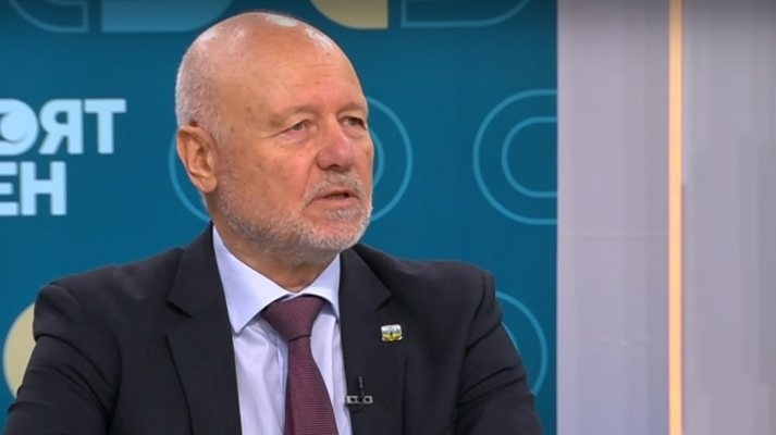 Тагарев: Има над 50% шанс за споразумение на предстоящите преговори между САЩ и Иран