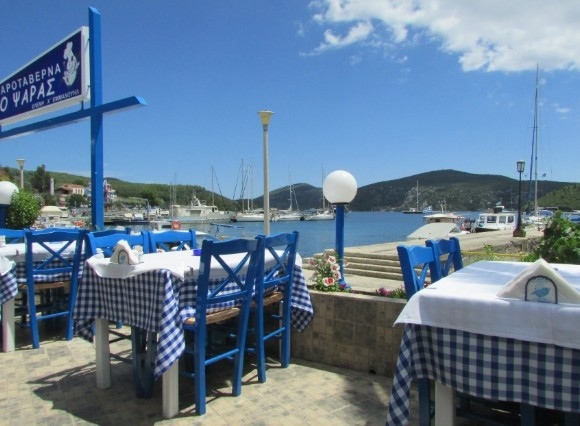 Гърците ходят все по-рядко на ресторант