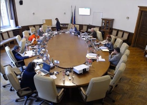 ЦИК обяви официално резултатите от изборите: ПБ е първа с 31% пред ГЕРБ