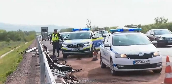 Тежка катастрофа с автобус на магистрала Хемус. Има загинал и пострадали