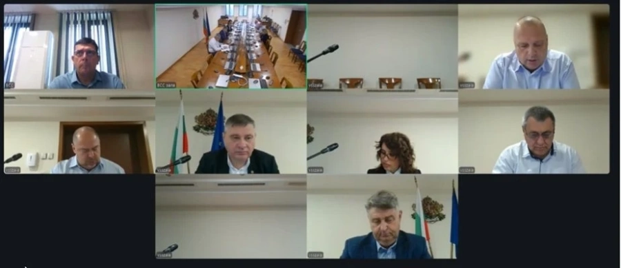 Прокурорската колегия спря избора на шефове