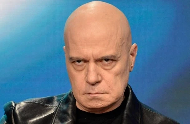 Слави Трифонов окончателно загуби делото срещу Кирил Петков за 50 000 лв.