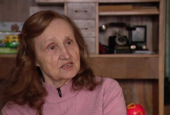 Почина майката на Десислава Иванчева
