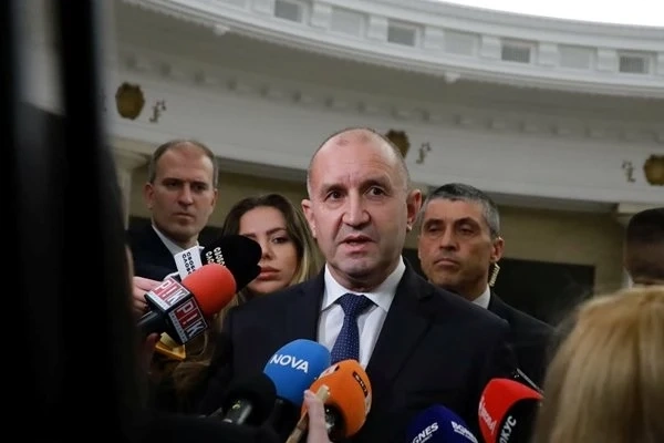 Радев: Да се разплетат случаите на Пепи Еврото и Нотариуса трябва независим ВСС и главен прокурор