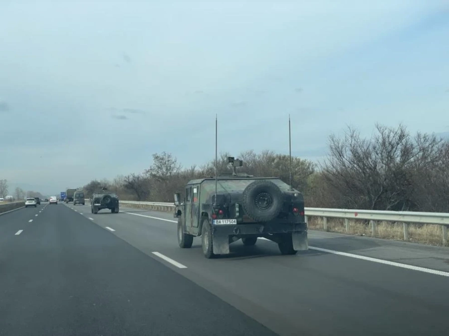 Военни колони на САЩ и Турция минават през България