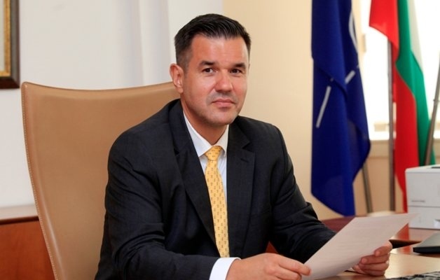 Никола Стоянов: Процедурата по прекомерен дефицит е сериозен сигнал към инвеститорите и икономиката
