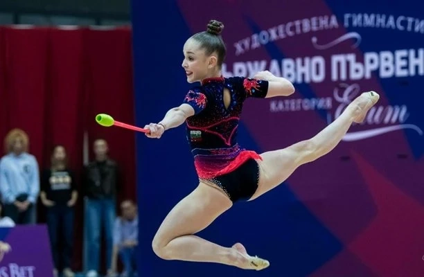 Стилияна Николова европейска шампионка на бухалки