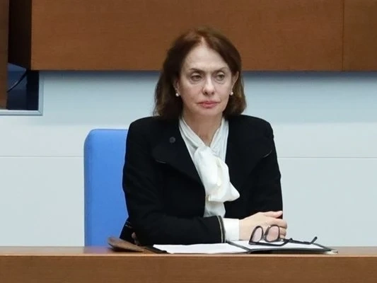 Надежда Нейнски: ЕС вкарва Радев в диалог, за да види какъв лидер ще бъде той