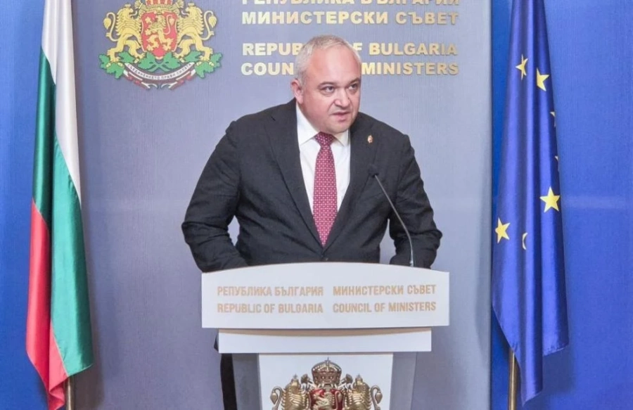 Какви мерки набеляза кабинетът срещу войната по пътищата у нас