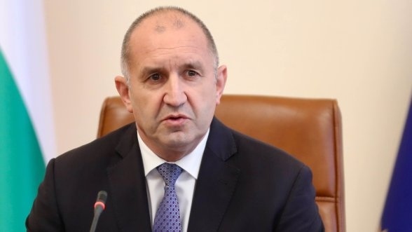 Западни медии ни пращат в руска орбита заради оръжията за Украйна
