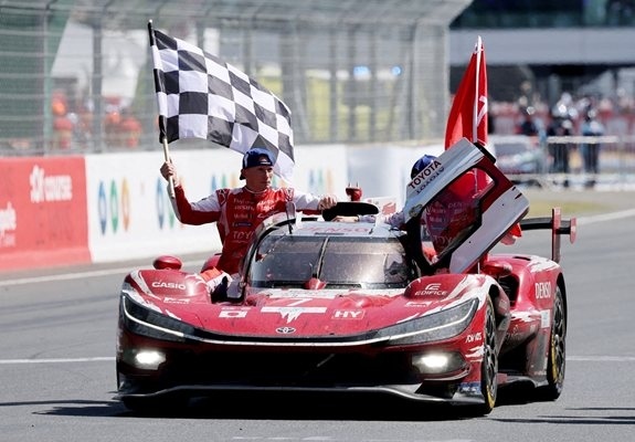 Toyota триумфира в 94-ото издание на 24 часа на Льо Ман